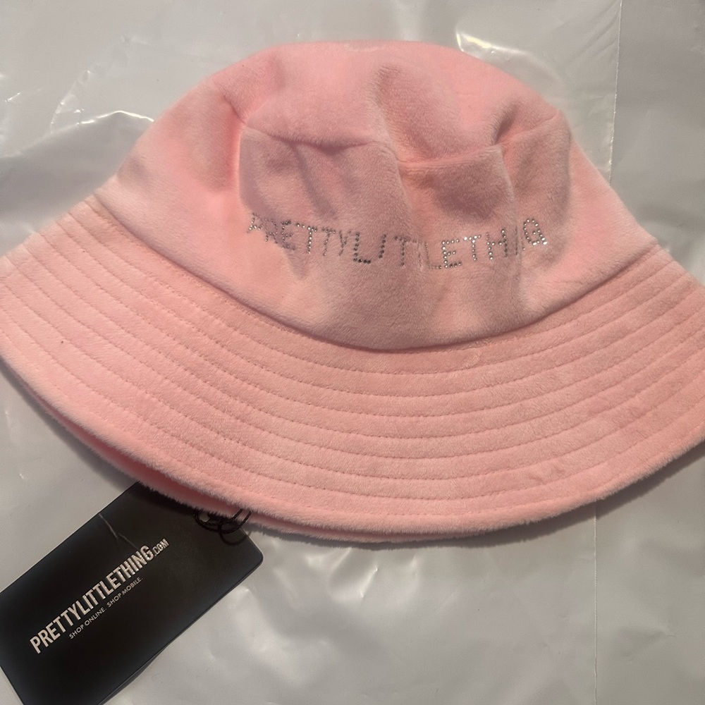 PrettyLittleThing Pink Bucket Hat